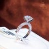 nhan-nu-kim-cuong-taj-n1122-tu-an-moissanite