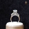 nhan-kim-cuong-nhan-tao-cao-cap-moissanite-n1293-tu-an-moissanite
