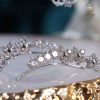 Bong-tai-kim-cuong-nhan-tao-moissanite-bt1092