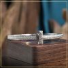 lac-tay-kim-cuong-nhan-tao-taj-lt1069-tu-an-moissanite