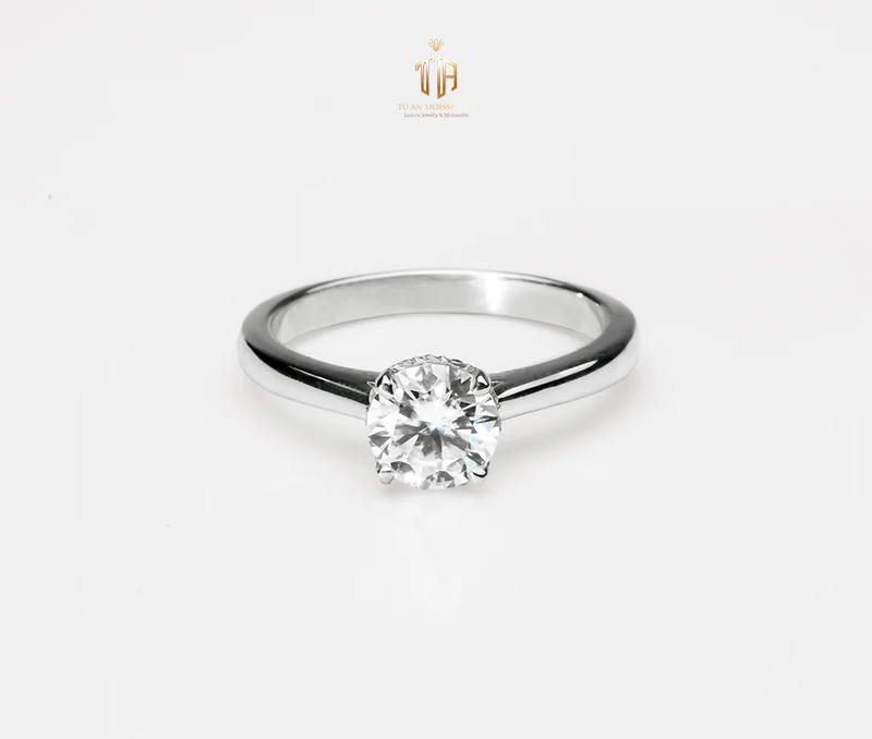 nhan-solitaire