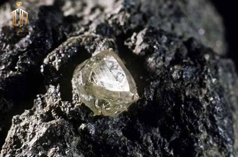 kim cương đen thô là gì