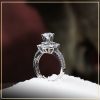 nhan-nu-kim-cuong-nhan-tao-cao-cap-taj-n2156-tu-an-moissanite