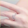 nhan-nu-kim-cuong-thien-nhien-cao-cap-taj-n2152-tu-an-moissanite