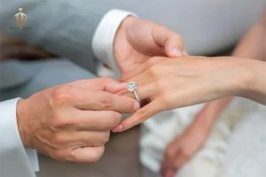 Nhẫn Cầu Hôn Moissanite Là Gì? Sự Lựa Chọn Đẹp, Giá Tốt