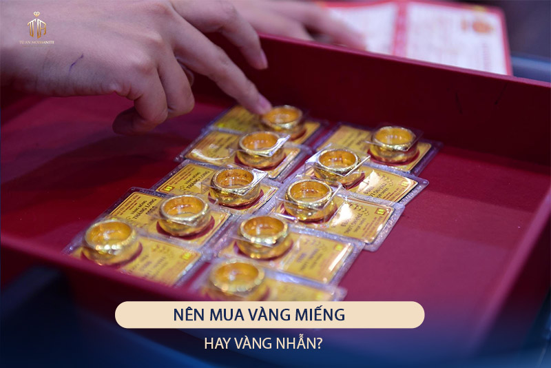 nen-mua-vang-mieng-hay-vang-nhan