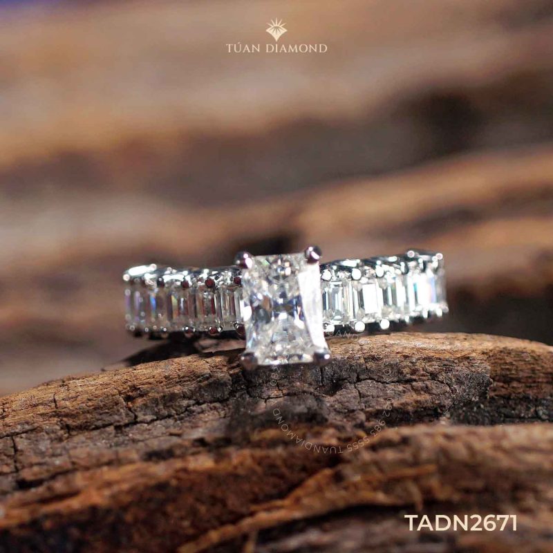 nhan-nu-moissanite-n2671