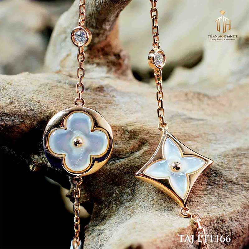 lac-tay-dinh-charm